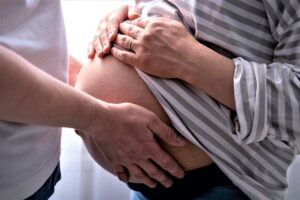 surrogate pregnancy in argentina - parents