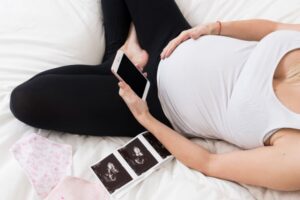 Agencia para gestación subrogada en el extranjero - Embarazada